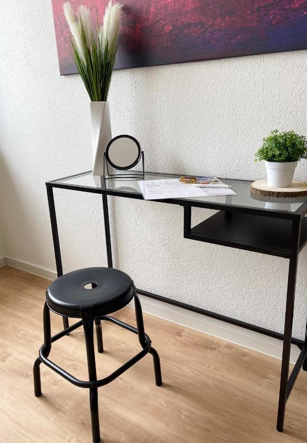 Hegau Boardinghouse Apartamento Singen Exterior foto